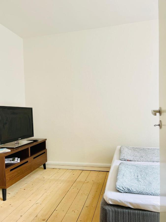 Scandinavian Apartment Hotel -Lunden 2- Central 2 Room Apartment Хорсенс Экстерьер фото